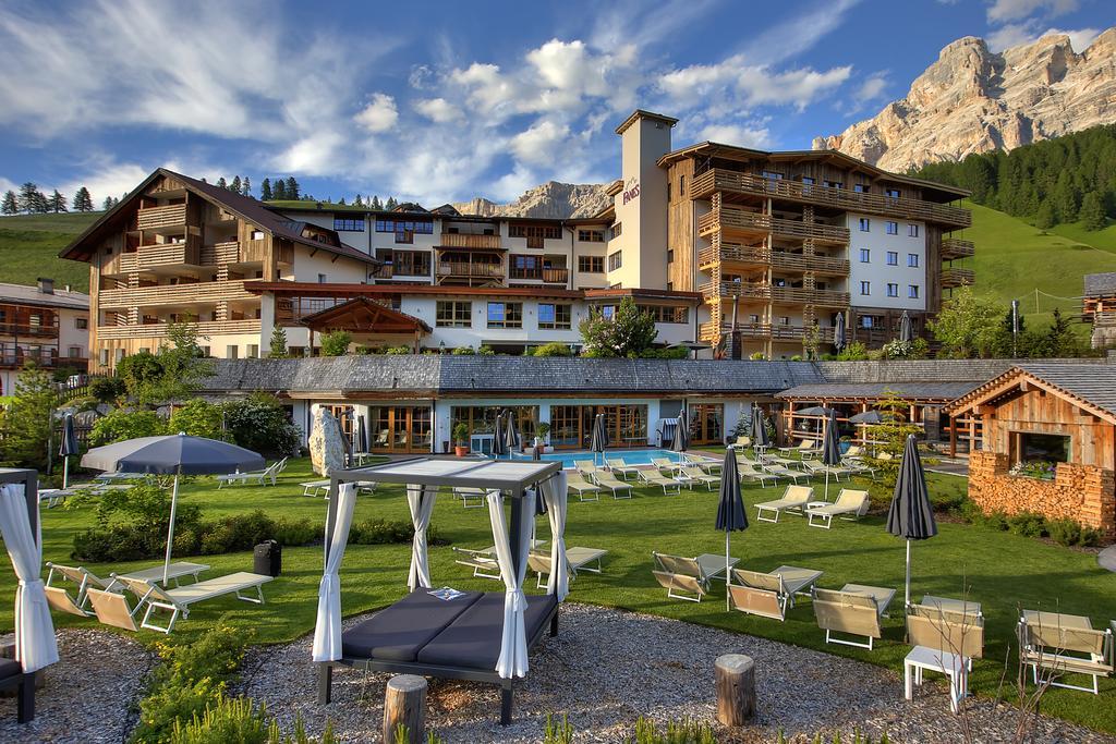 Hotel Fanes San Cassiano  Exteriér fotografie