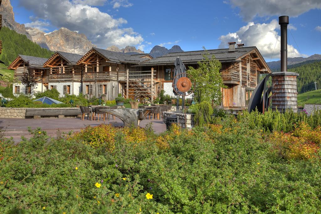 Hotel Fanes San Cassiano  Exteriér fotografie