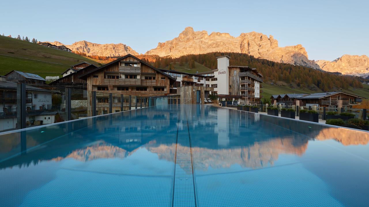 Hotel Fanes San Cassiano  Exteriér fotografie